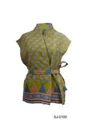 [IN-SL-JA-0100] Upcycled & reversible Sleeveless Kantha Jacket 0100