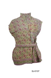 [IN-SL-JA-0137] Upcycled & reversible Sleeveless Kantha Jacket 0137